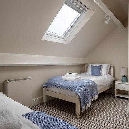 Stanton House, 6 Bedroom, 5 Bath Cheltenham Buitenkant foto