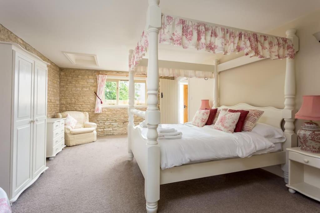 Stanton House, 6 Bedroom, 5 Bath Cheltenham Buitenkant foto