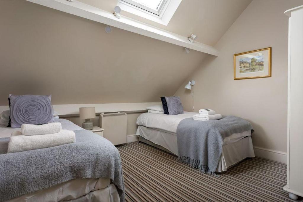 Stanton House, 6 Bedroom, 5 Bath Cheltenham Buitenkant foto