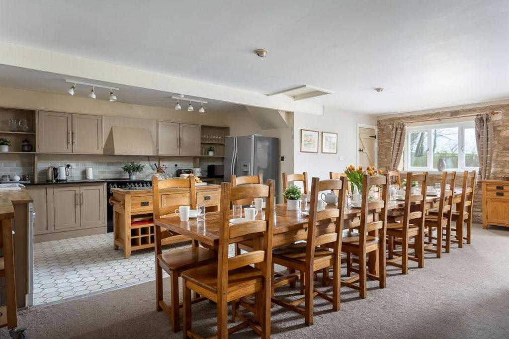 Stanton House, 6 Bedroom, 5 Bath Cheltenham Buitenkant foto